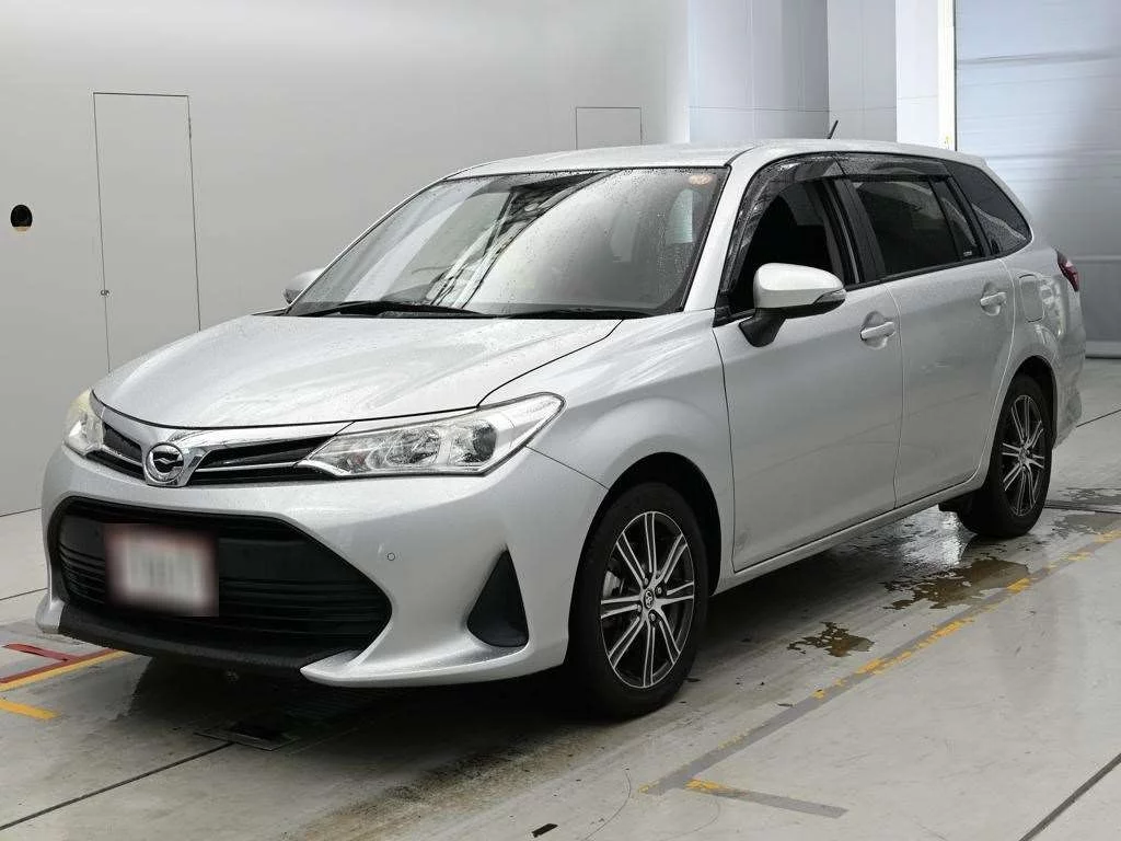 Toyota Corolla Fielder NRE161G 2018